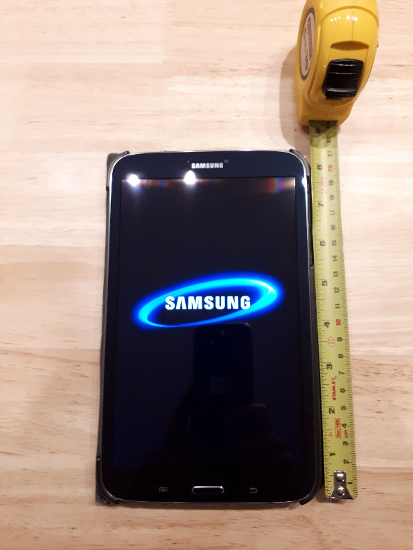 Tablette Samsung Galaxy Tab3 8'' 16GB dans Appareils électroniques  à Ville de Montréal - Image 2