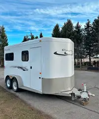 Horse Trailer For Sale