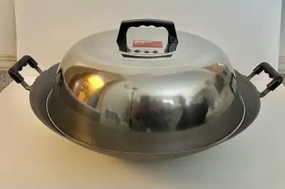 New Wok with Stainless Steel Lid, View more