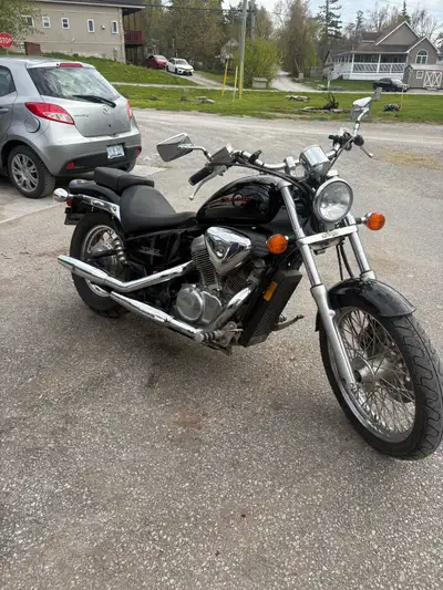 Excellent reliable bike. Few minor scratches on fuel tank but other than this the bike is ready to r...