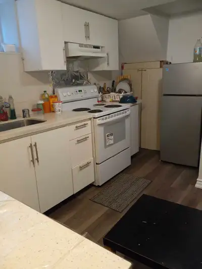 Room for rent, close to Mohawk College