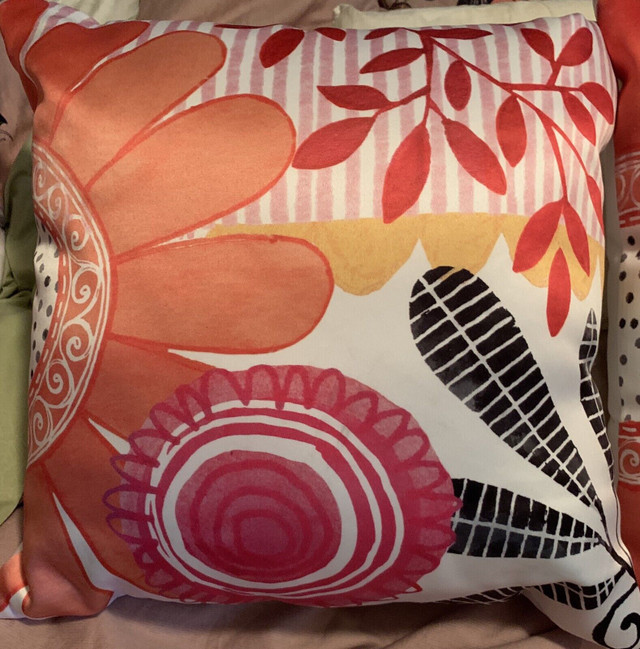 2 Pier 1 NEW WITH TAGS Flower Power Throw Pillows in Other in Calgary - Image 2