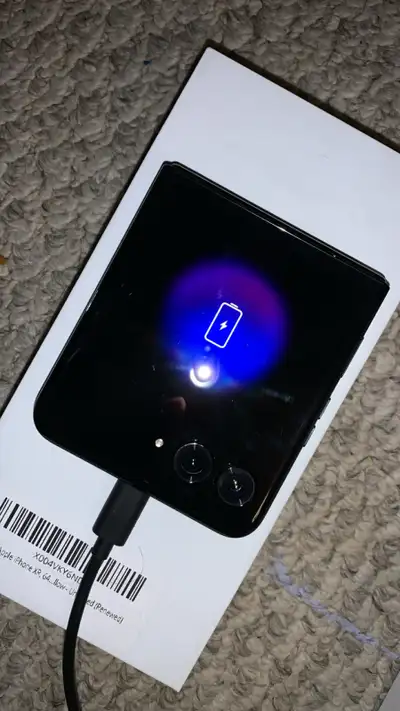 $550 obo , used it for a couple months but I can’t swap from iPhone to android. Still in great condi...