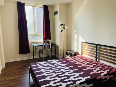 Available 1st October 2026 and can be taken by single female A spacious private room with private wa...