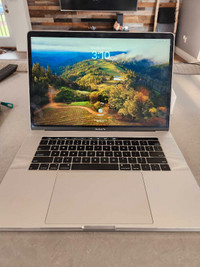 Macbook Pro 15 inch i9 16gb ram 1tb