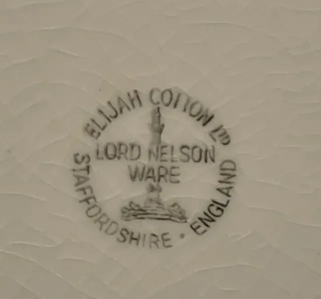 Collectible Vintage plate 1959, QUEEN  ELIZABETH II and PRINCE P63006662254467123