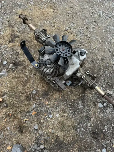 Tractor with 320 hours, drives very strong K46 tuff torq hydrostatic transmission Part number MIA109...