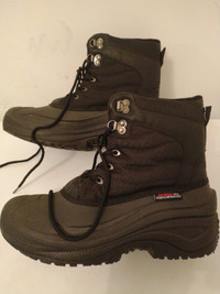 Winter boots, Weather spirits size 8 Mens insulated winter boots