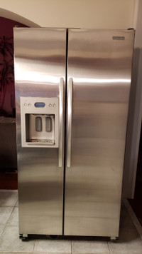 Counter depths refrigerator KitchenAid