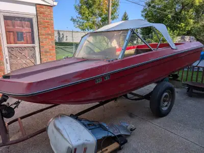 Sold as is. Call 519-560-0018 for details or to set up a time to look at the boat. Open to best offe...