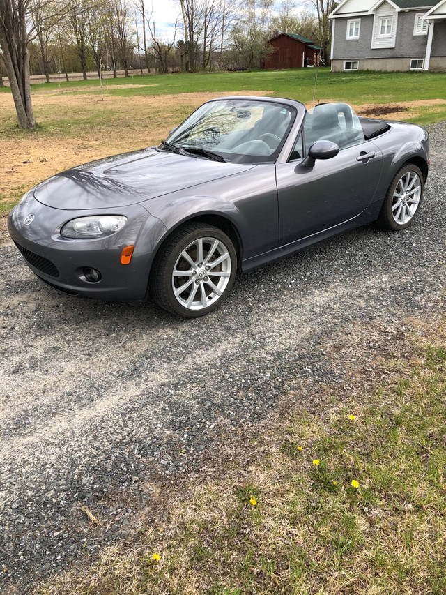 Mazda MX5  dans Autos et camions  à Drummondville - Image 2