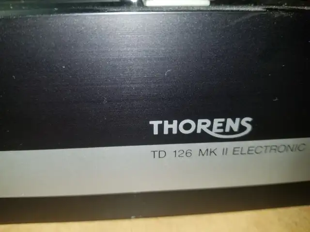 table tournante thorens  td 126 serie 2 in General Electronics in Ottawa - Image 5