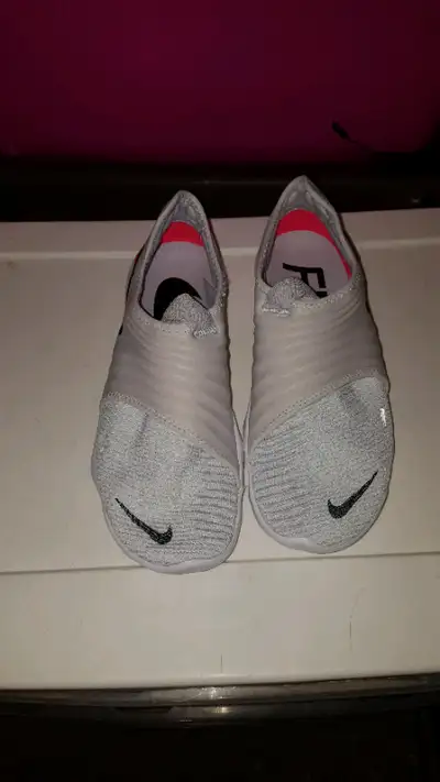 Sneakers for sale $65 each pairs