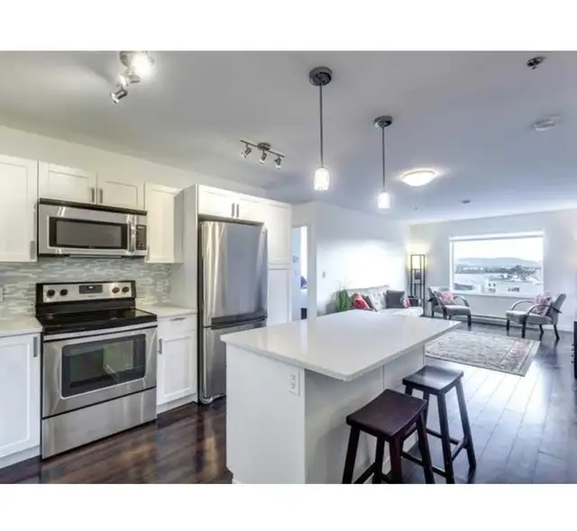 Furnished Downtown Condo for Rent in Long Term Rentals in Whitehorse - Image 2