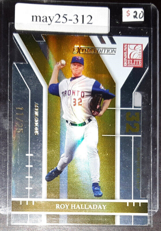 2004 Donruss Elite Extra  Aspirations Die-Cut /25 Roy Halladay in Arts & Collectibles in St. Catharines