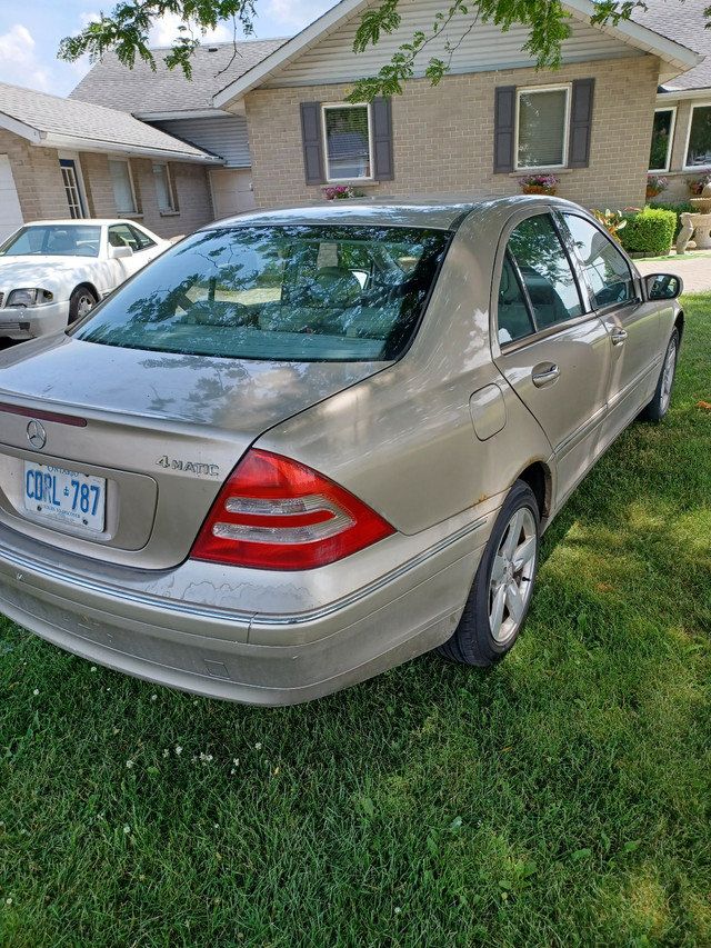 Mercedes C240 4MATIC Certified 201k new summer/winter tires 2003 in Cars & Trucks in Brockville - Image 4