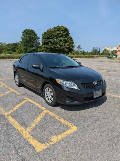 Great shape, gas saving commuter Comes with winter and summer tires both have lots of life left Car...