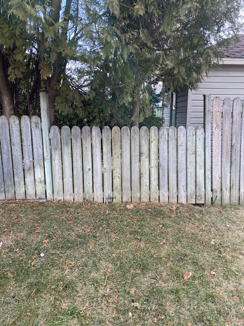 Panneaux de clôture en bois traité dans Terrasses et clôtures  à Ouest de l’Île - Image 3