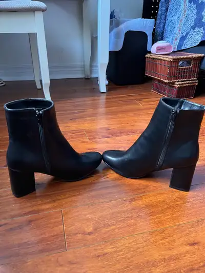 Women’s Black Boots, View more