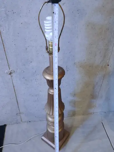 1950s vintage lamp, 37 inches tall