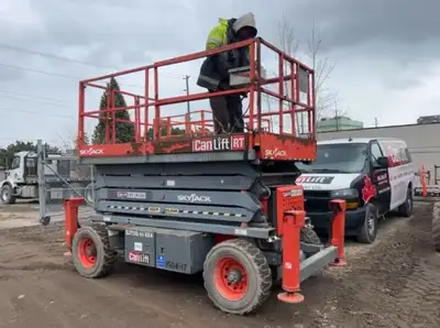 2008 skyjack 7135 RT 4x4 lift was completely rebuilt by skyjack in 2012 has recently received NDT an...