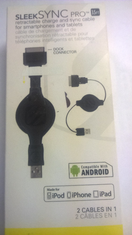 SCOSCHE sleekSYNCpro Car Charger for Android, Blackberry and Sma in Cell Phone Accessories in Bedford - Image 2