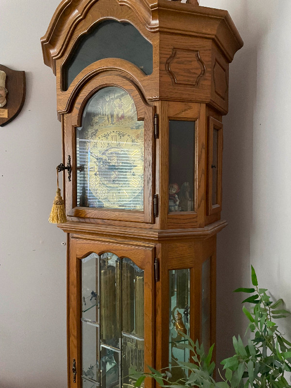 Grandfather clock in Arts & Collectibles in City of Halifax - Image 3