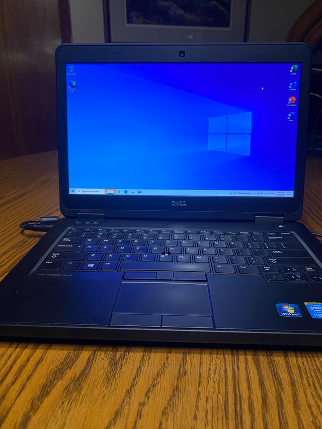Practically New Upgraded Dell Lattitude E5440-ALL NEW PARTS in Laptops in Peterborough