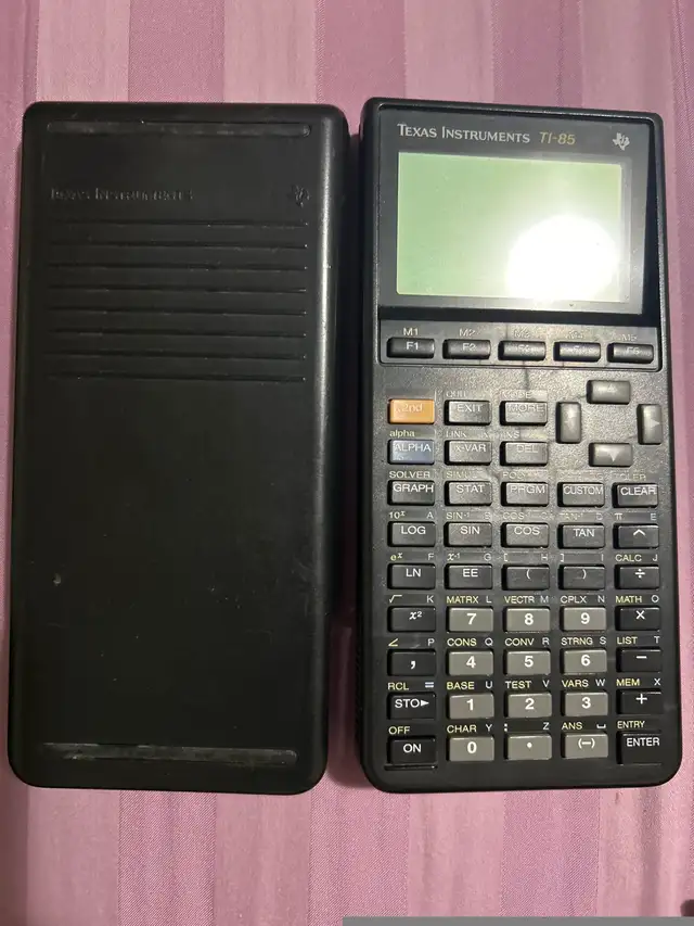 Texas Instruments TI-85