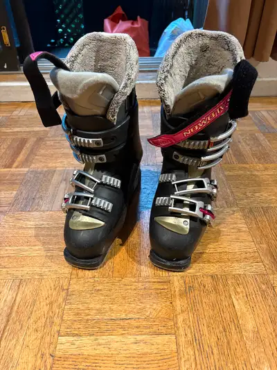 chaussures de skis, View more