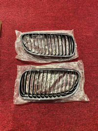 BMW E92 OEM kidney grills 328 335 325 323