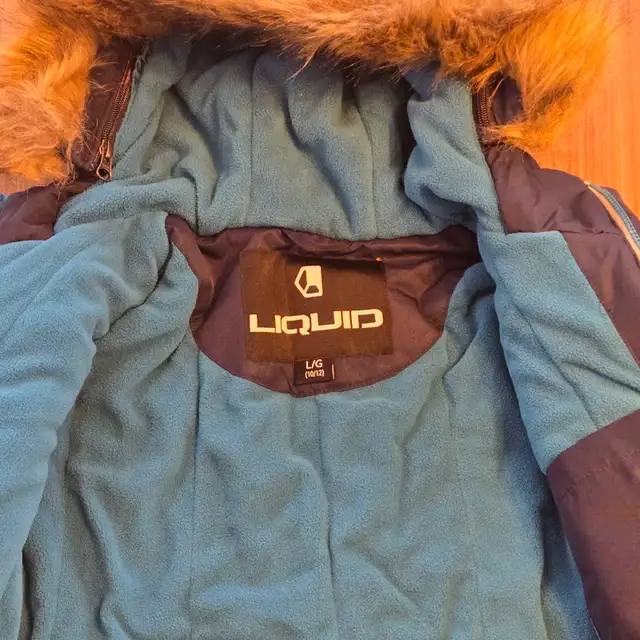 Kids Winter Jacket - Youth Large 10/12 - New in Kids & Youth in City of Toronto - Image 4