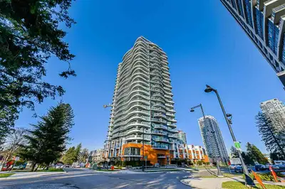 Surrey Central fully furnished private bedroom