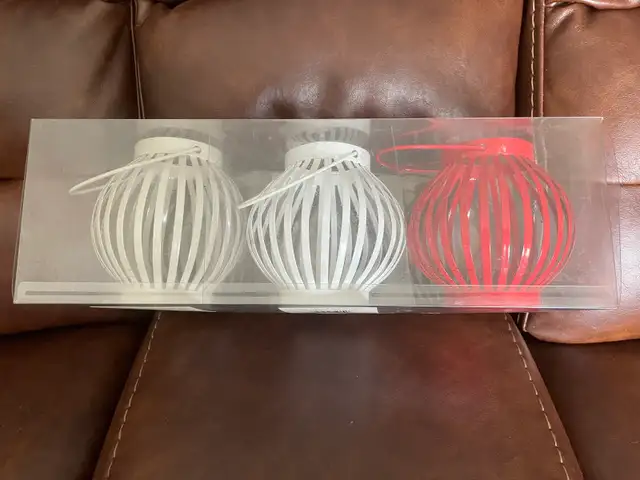 NEW 3 PACK OF LANTERNS 