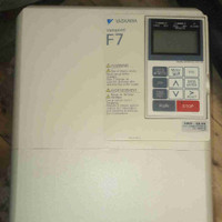 Yaskawa Varispeed F7