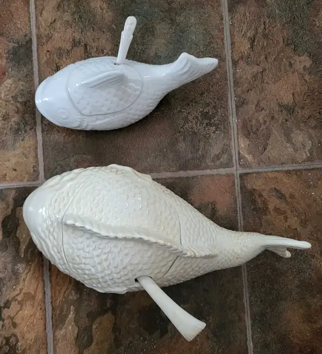 2 Vintage Fish Soup Tureen in Kitchen & Dining Wares in North Bay - Image 2