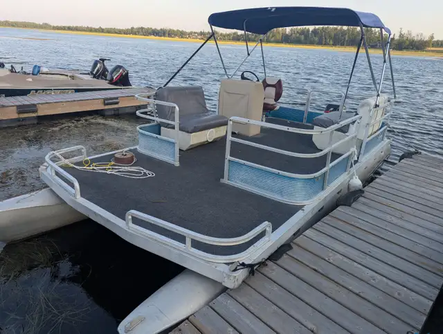Waterfront Cottage Boat Rental Fishing Trip Holiday Vacation BBQ in Ontario in Canada - Image 10