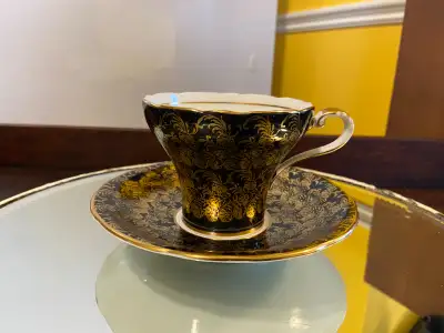 Vintage Aynsley Teacup and Saucer Corset Style Black With Gold. This is Black with heavy Gold chintz...