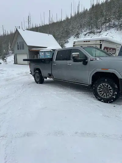 Mline sled deck for sale -long box (8’) -11’ two piece ramp -infiniboard -superclamp hooks This deck...