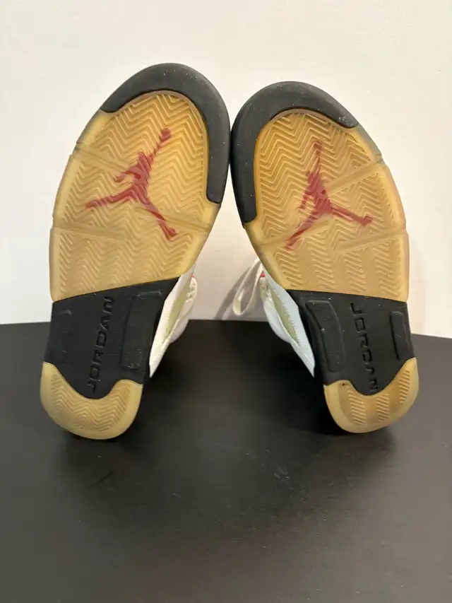 Air Jordan 5 Retro in Men's Shoes in City of Toronto - Image 7