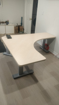 L-Shaped -Standing Desk-Electric height adjustable