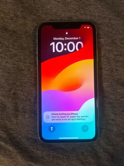 iPhone XR 64 GB for sale $120, View more