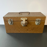 Vintage Justus Electric Company Metal Toolbox 