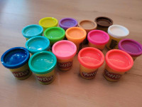 16-1oz playdough jars brand new