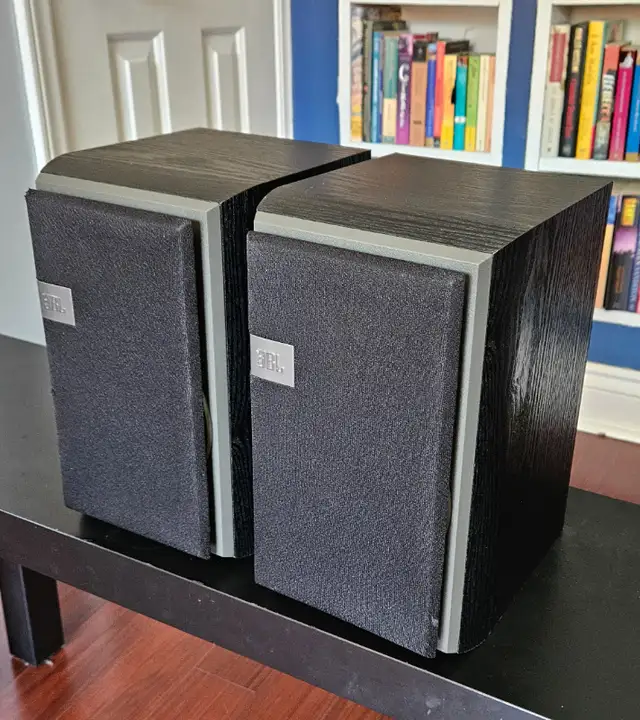 JBL Balboa 10 - Bookshelf speakers (Read Details) in Speakers in Ottawa - Image 6