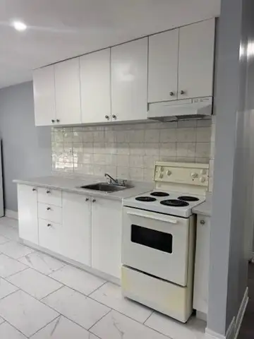 apartment rental in Long Term Rentals in City of Toronto - Image 15