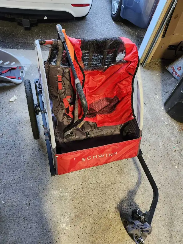 schwinn double bike trailer in Kids in Ottawa - Image 4