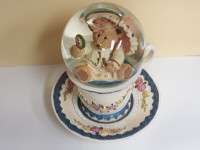 Music Box Snow Globe Baby Bear with Parasol in Tea Cup