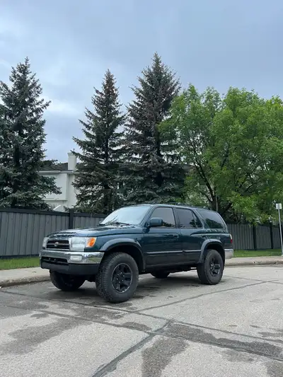Honestly just a feeler post for my beautiful 4Runner Everything is mechanically sound 4low, locking...