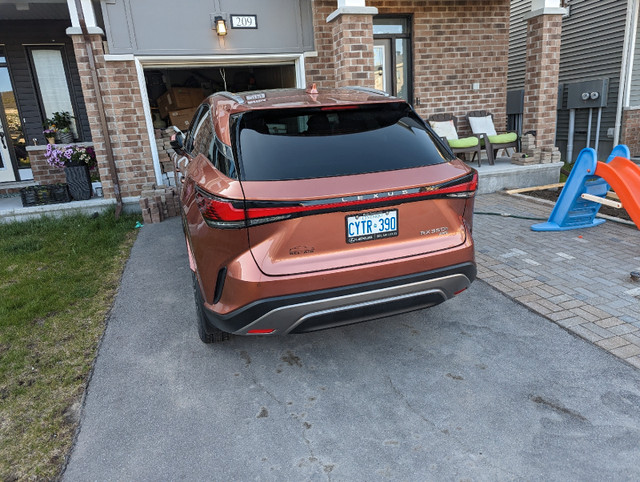 2023 lexus rx350h in Cars & Trucks in Ottawa - Image 4